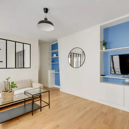 604 Lizzy - Superbe à *